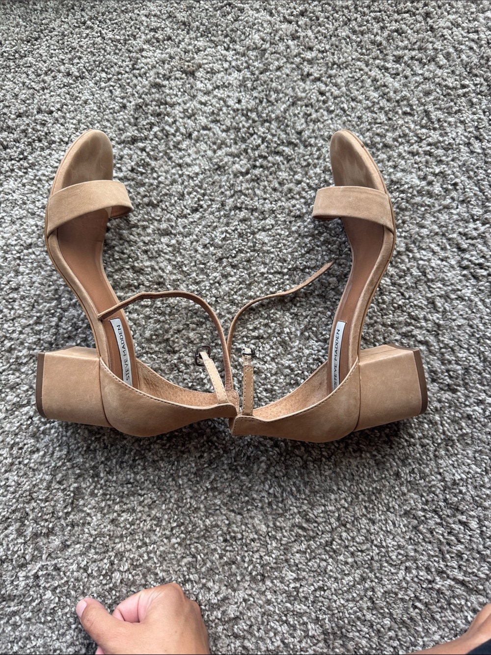 Steve Madden Nude Tan Block Heel Sandals - Picture 6 of 7
